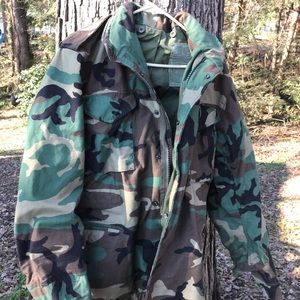 US Army Unisex Camouflage Cold Weather Jacket